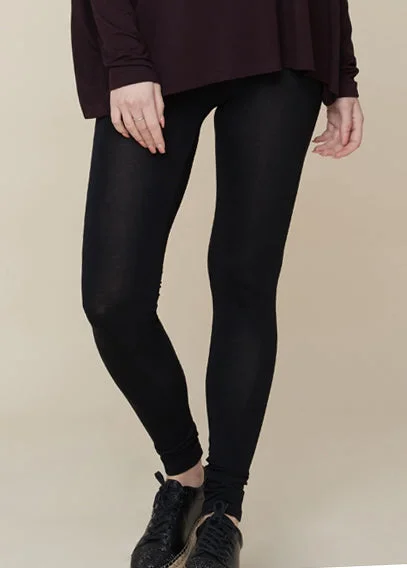 Soft Touch Viscose Legging in Noir